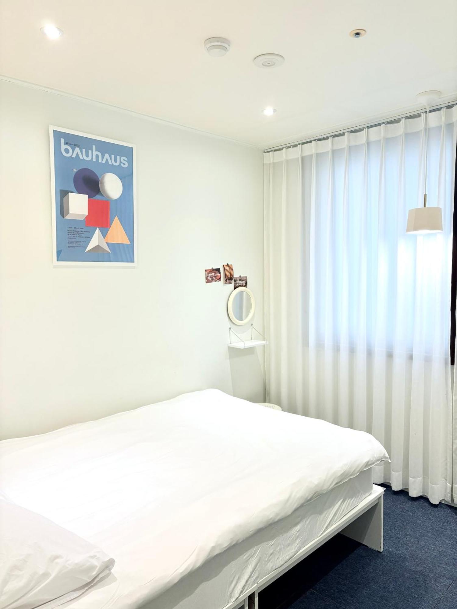 Ssh Ikseon Peter Cat Hostel Seoul Ngoại thất bức ảnh